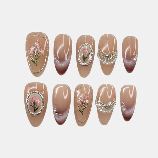 Delicate Perle de Fleur